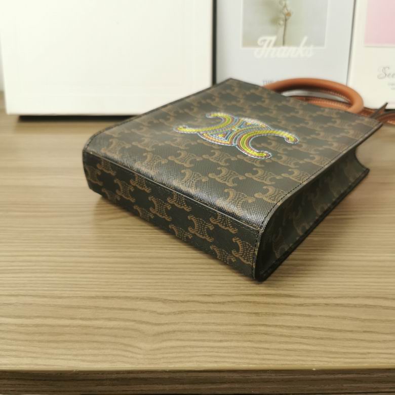 194372 17X21X4cm SF 3