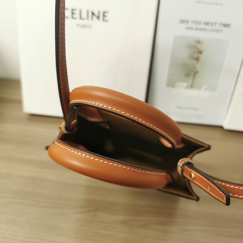 194372 17X21X4cm SF 5