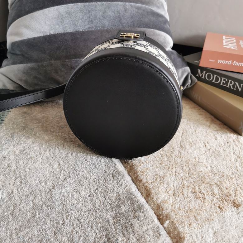 195192 17X12X17cm SF 2色 12