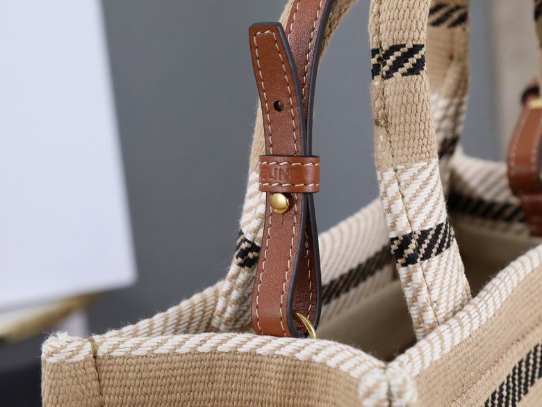 199162 26X19X13cm YG 6