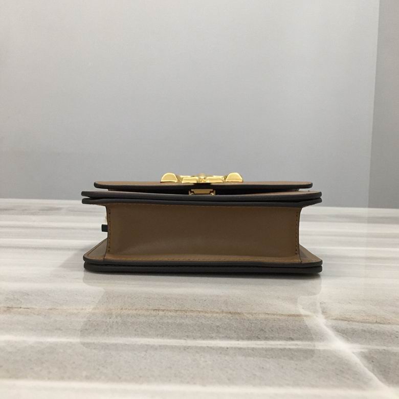 19X14cm 091121 DY 6色 30