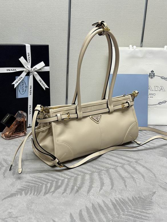 1BA426 32X15.5X12cm YG 3色 11