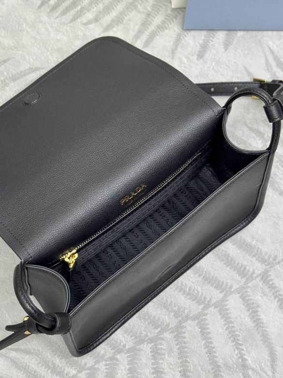 1BD372 24X15X8cm YG 2色 17