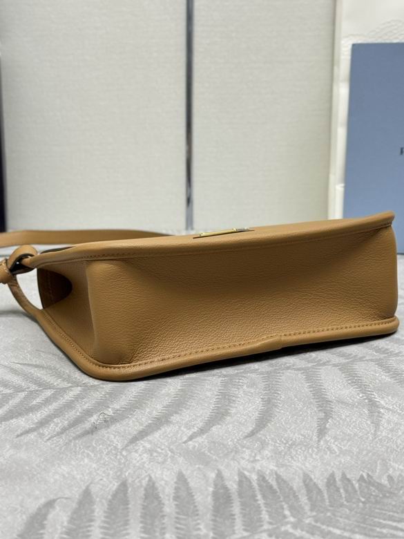 1BD372 24X15X8cm YG 2色 4