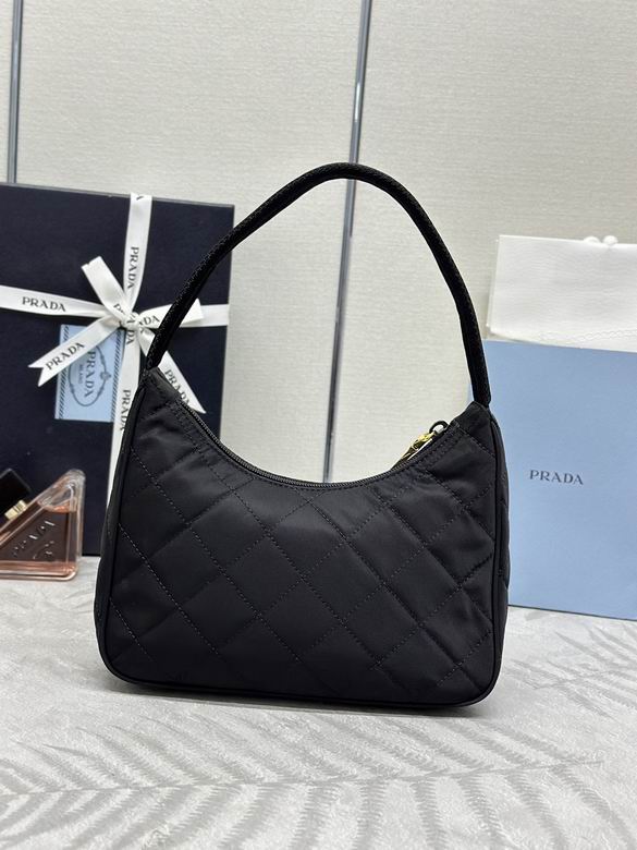 1NE515 23X17X5.5cm YG 1