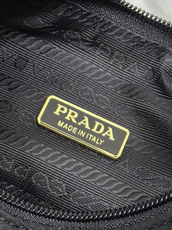 1NE515 23X17X5.5cm YG 8