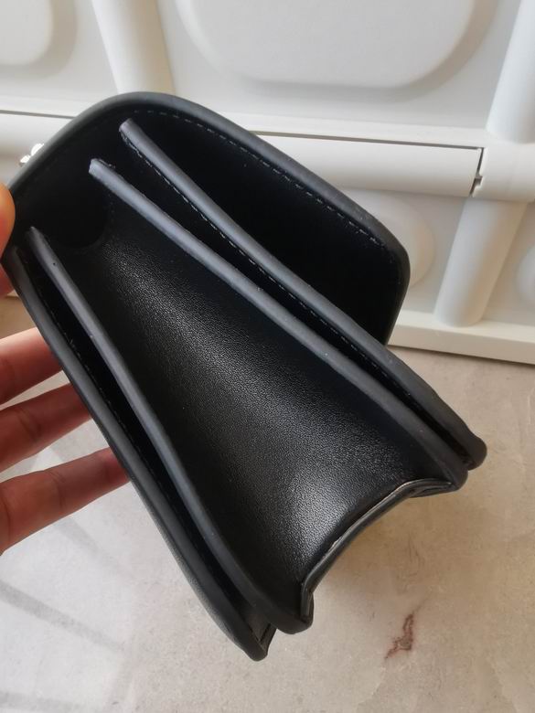 207 19X13.5X6.5cm TB 2色 5