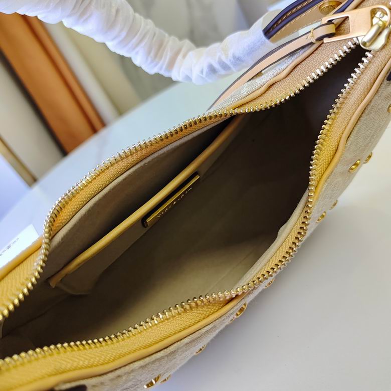 21X24X6.5cm 090905 DY 8