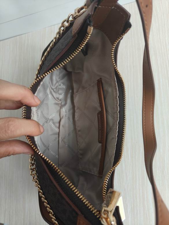 27.5X6.5X20cm 090913 DY 4色 31