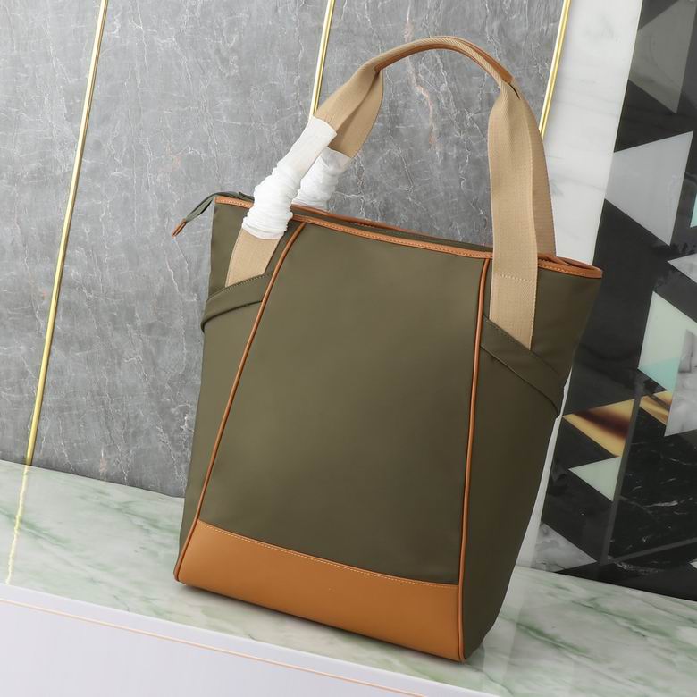 2VG119 31.5X42X17cm WP 3色 19