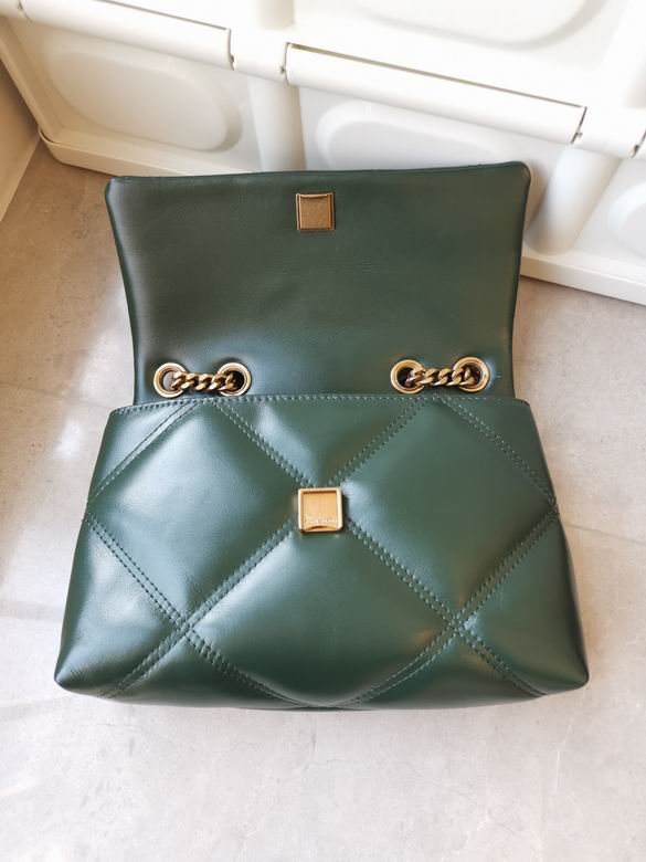 512 22.5X7.5X15.5cm TB 5