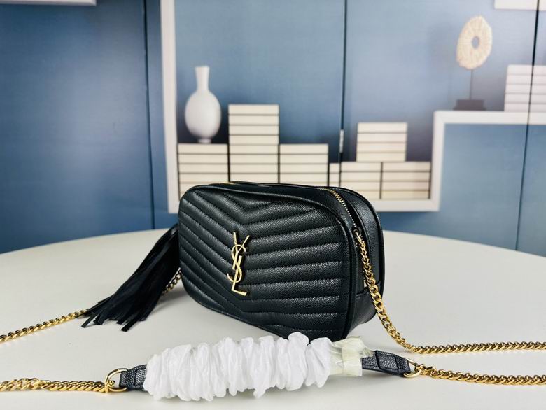 585040 20X12X5cm XMY 3色 17