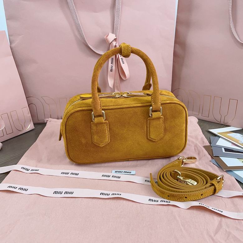 5BB142 22X10.5X7.5cm SF 2色 11