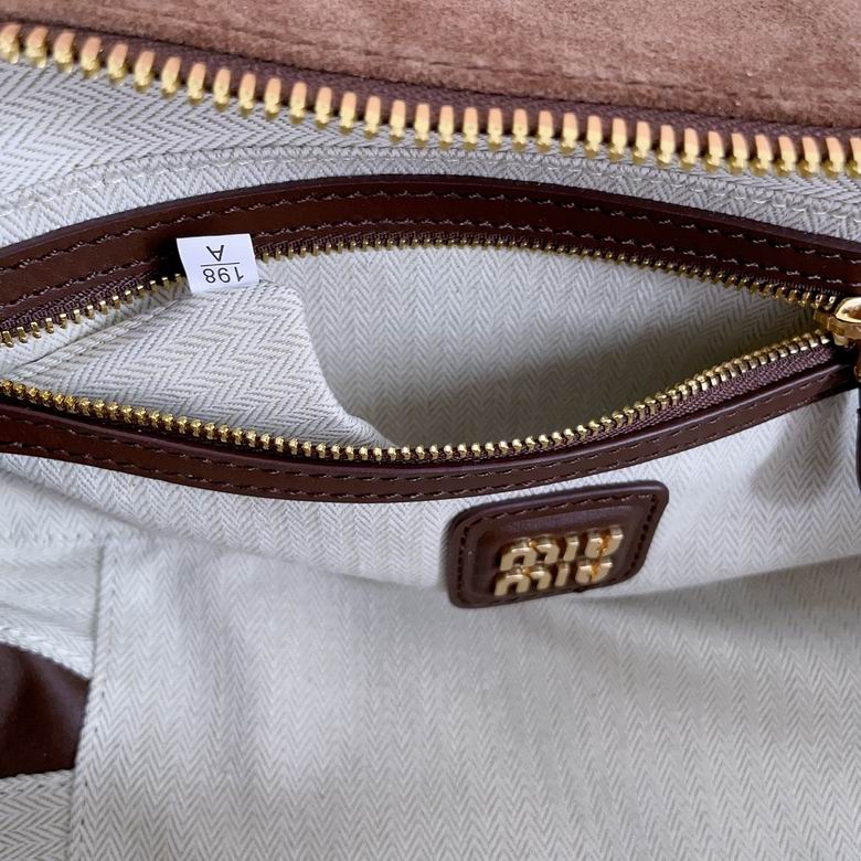 5BB148 27X12X9cm SF 2色 17