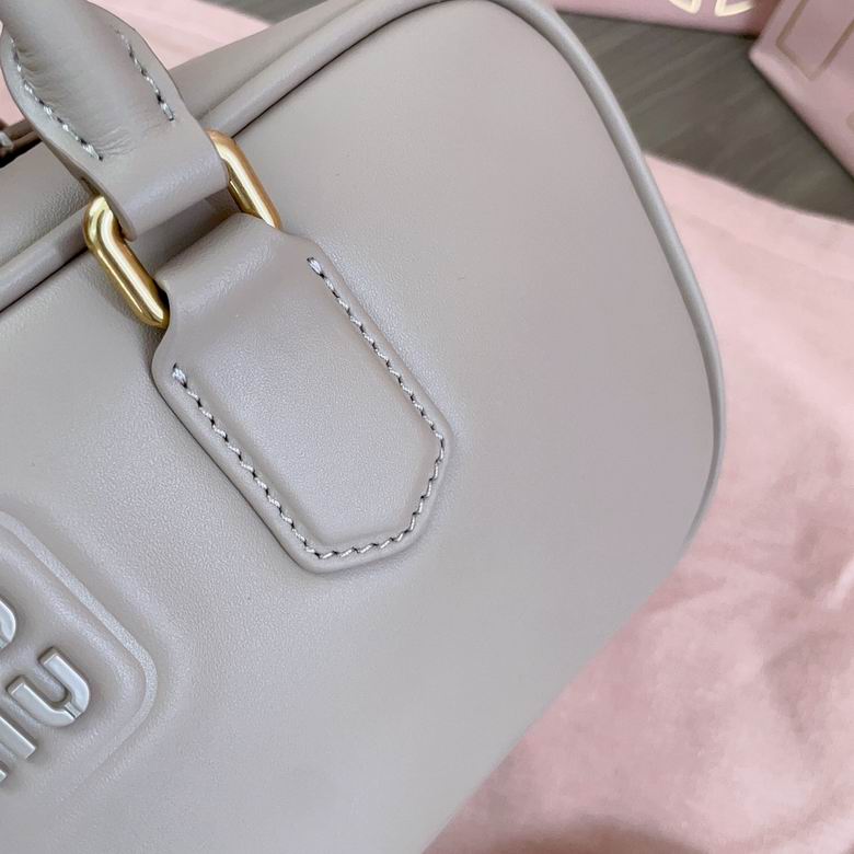 5BB148 27X12X9cm SF 4色 32