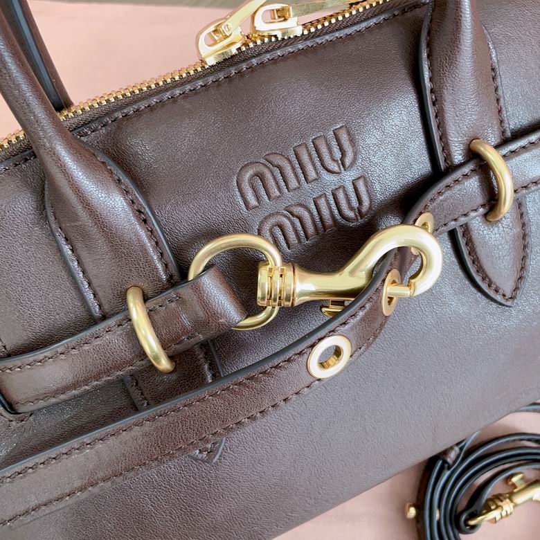 5BB168 33X17X11cm SF 4