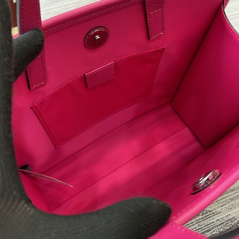 605614 25X28.5X11cm MP 2色 18