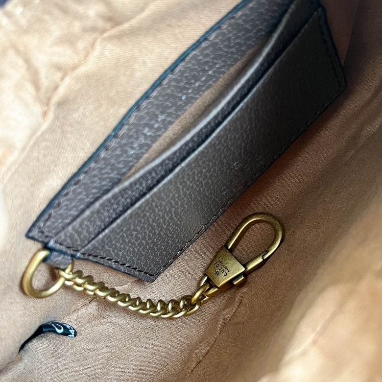 699514 21X11X5cm DF 6