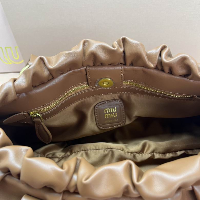 7030 44X21X10.5cm XMY 3色 25