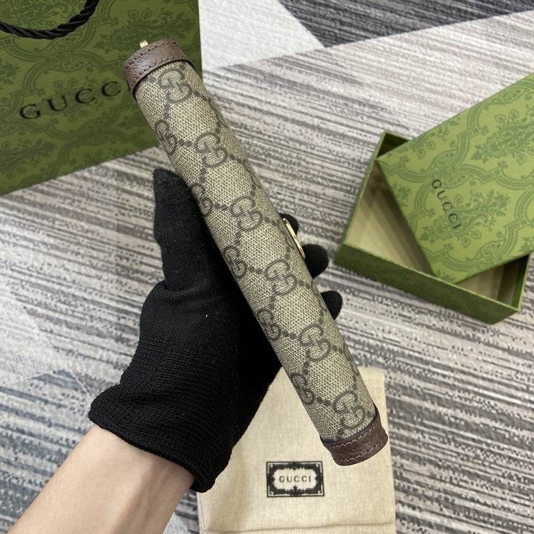 772305 19X10X2.5cm MP 3