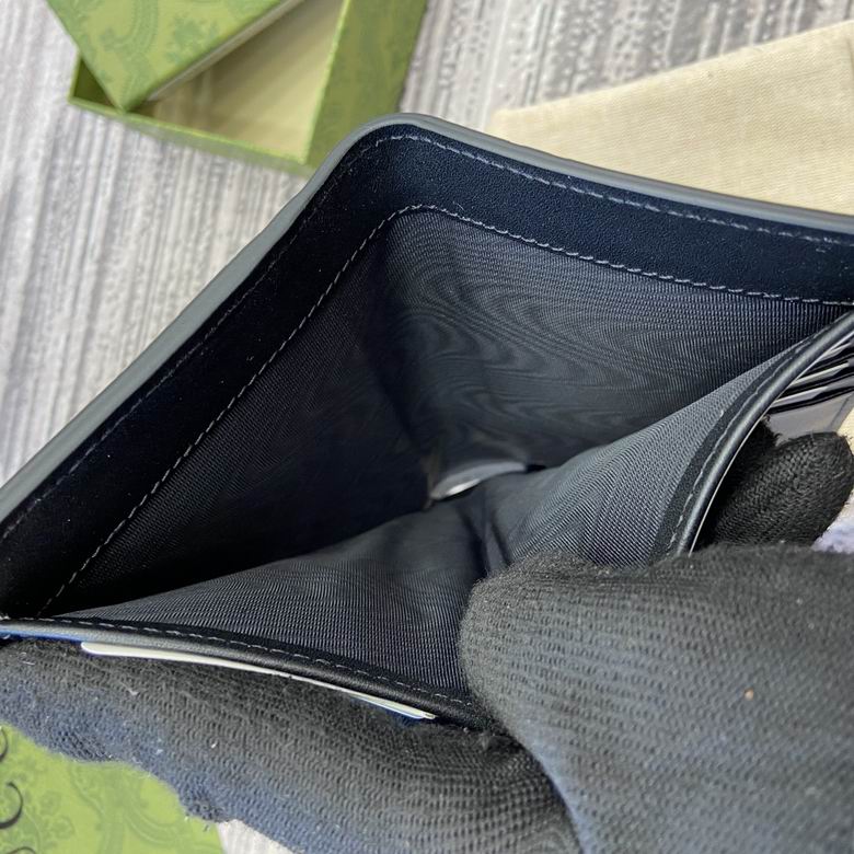 790131 13X8.5X2cm MP 5