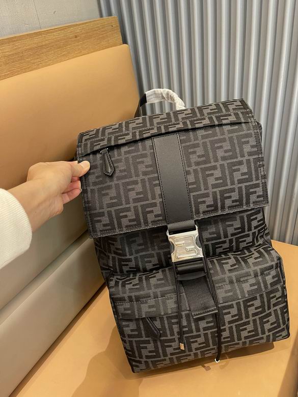 7v2066 41X31X19cm WP 2色 1