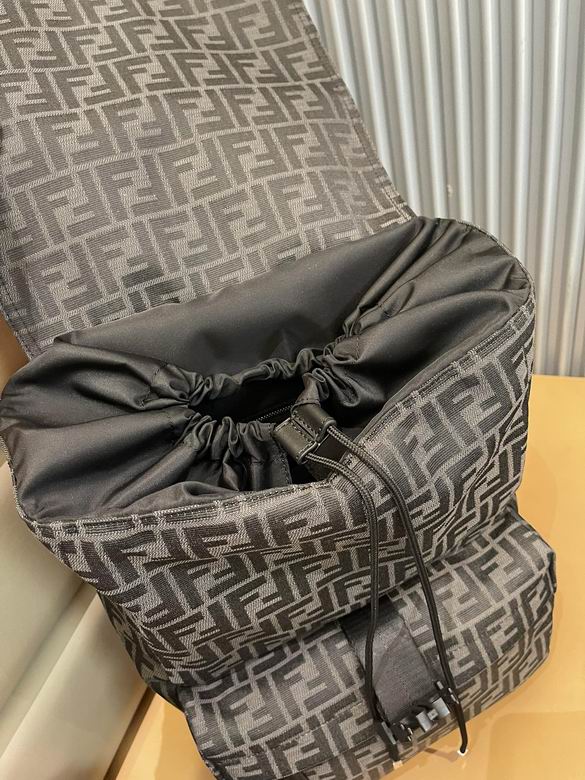 7v2066 41X31X19cm WP 2色 4