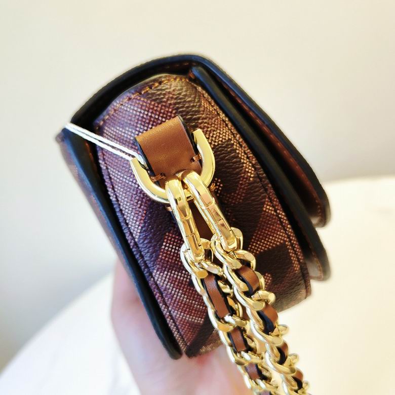 8008 22X6X13cm DY 4色 14