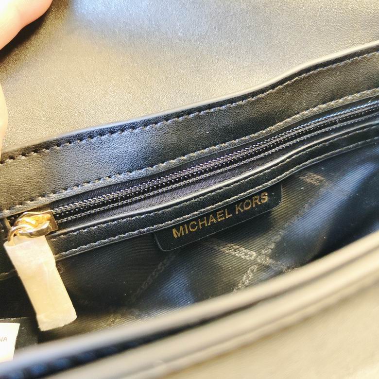 8008 22X6X13cm DY 4色 33