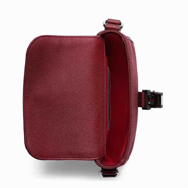 802100 20X14X6.5cm MP 7