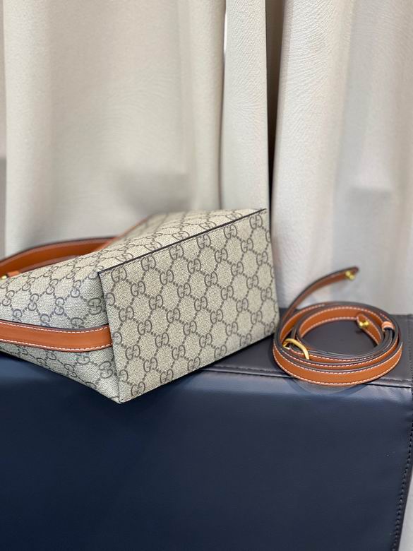 815118 19X18X11cm DF 4