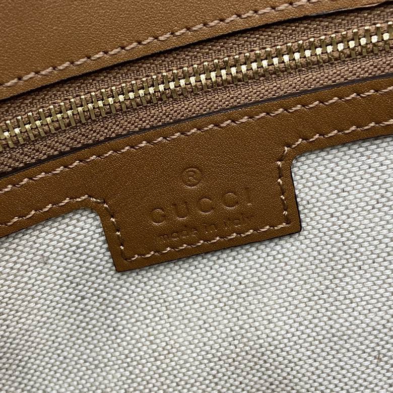 815714 27X17X7cm MP 4色 9