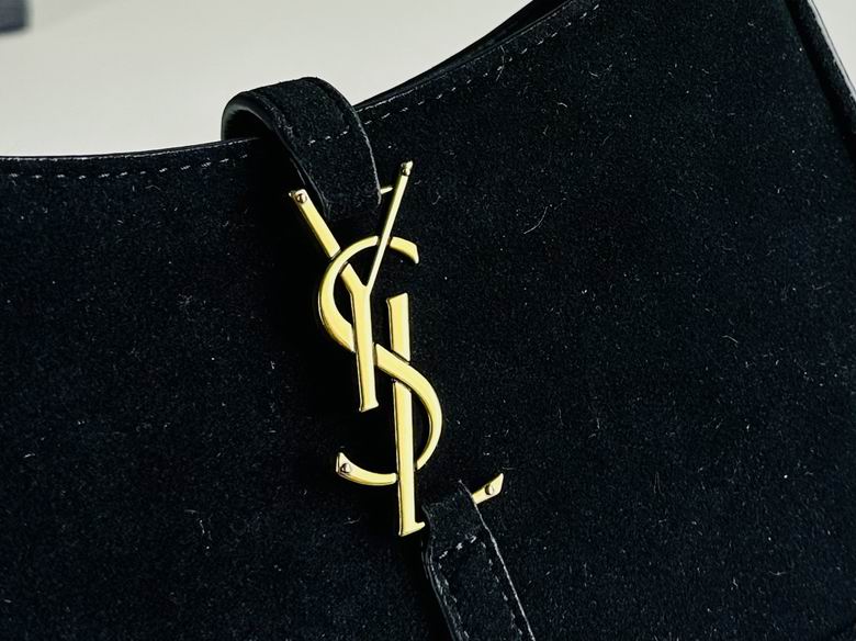 8817 24X14X6cm XMY 2色 4