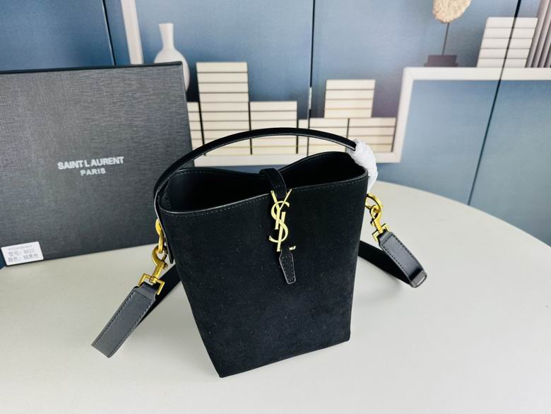 8825 22X20X13cm XMY 2色 2