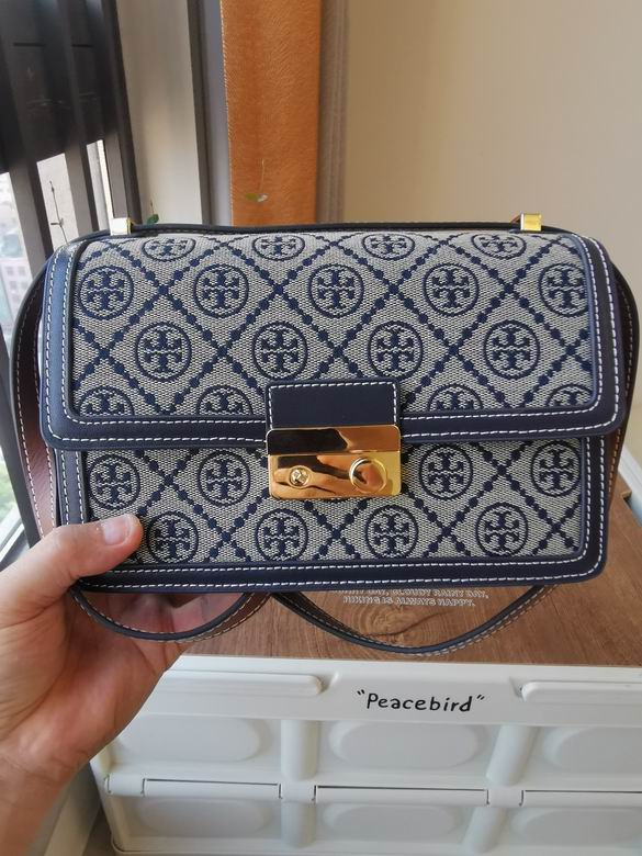 909 23X15.6X9cm TB 8