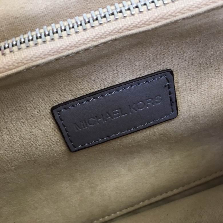 9922 13X23X5.5cm 17X28X7cm DY 4色 25