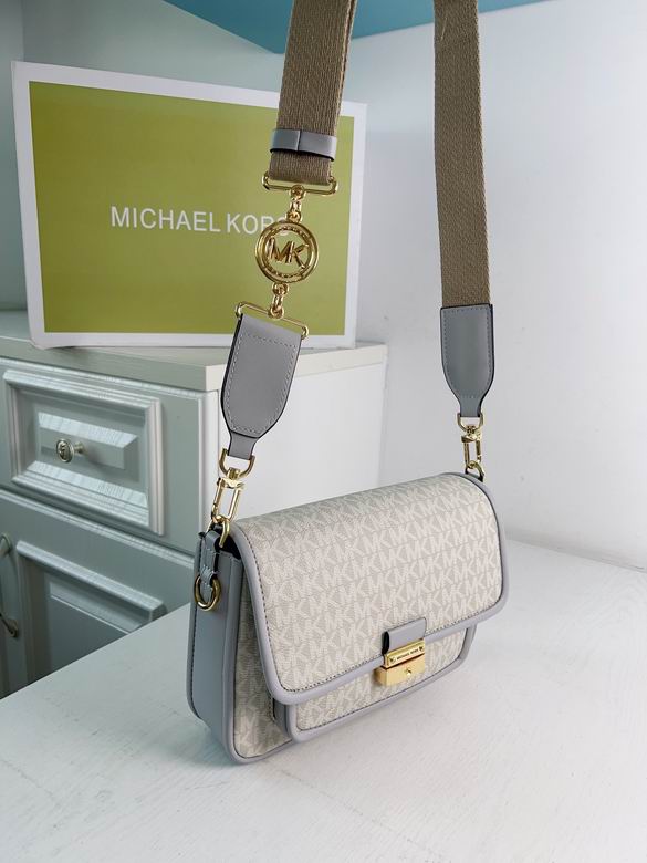 Bradshaw 2101 24X8X16cm DY 5色 21