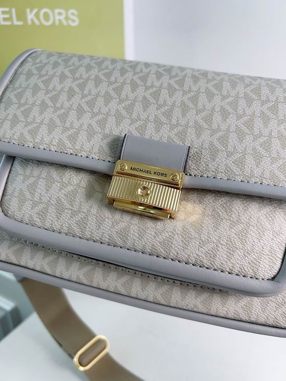 Bradshaw 2101 24X8X16cm DY 5色 23