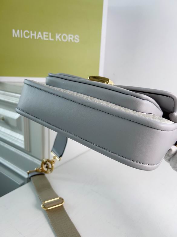 Bradshaw 2101 24X8X16cm DY 5色 24