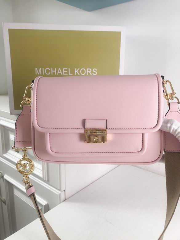 Bradshaw 2101 24X8X16cm DY 5色 40