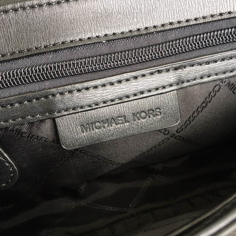 Bradshaw 9933 26X14X4cm DY 6色 24