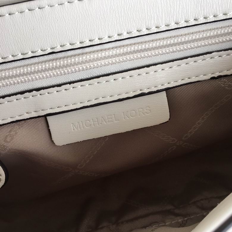 Bradshaw 9933 26X14X4cm DY 6色 33