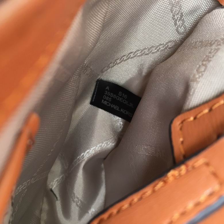 Bradshaw 9933 26X14X4cm DY 6色 7