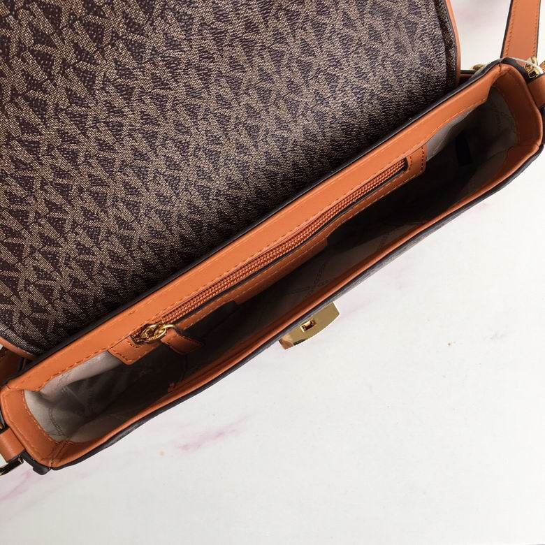 Bradshaw 9933 26X14X4cm DY 6色 8