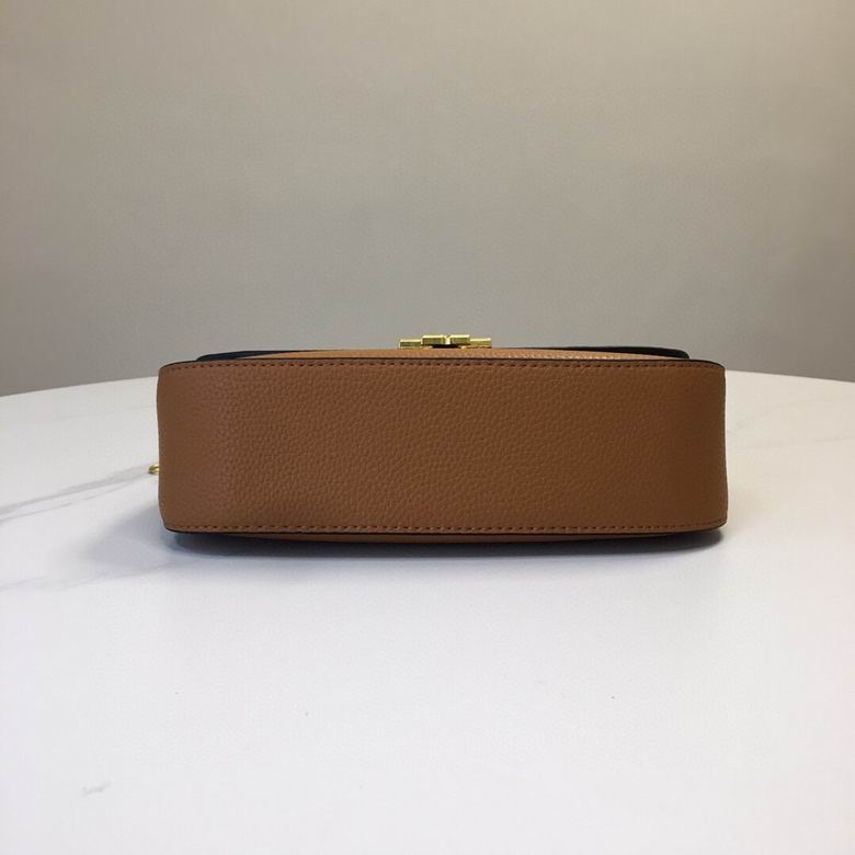 Britten 22X13cm 090404 DY 4色 12