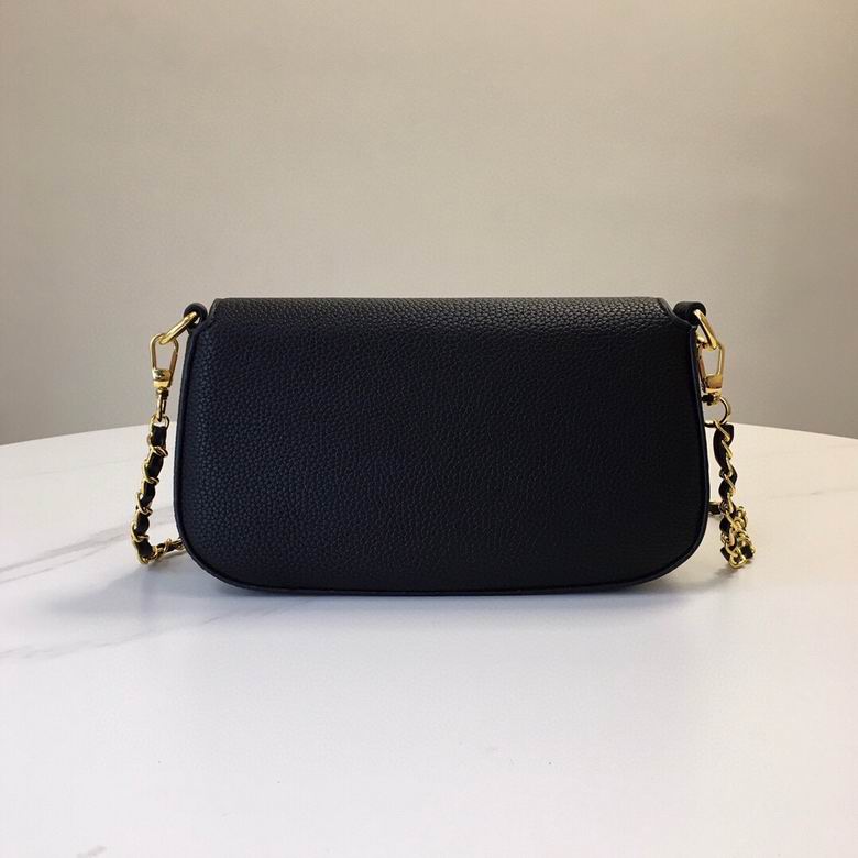 Britten 22X13cm 090404 DY 4色 2