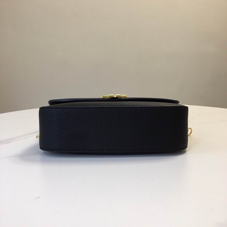 Britten 22X13cm 090404 DY 4色 3