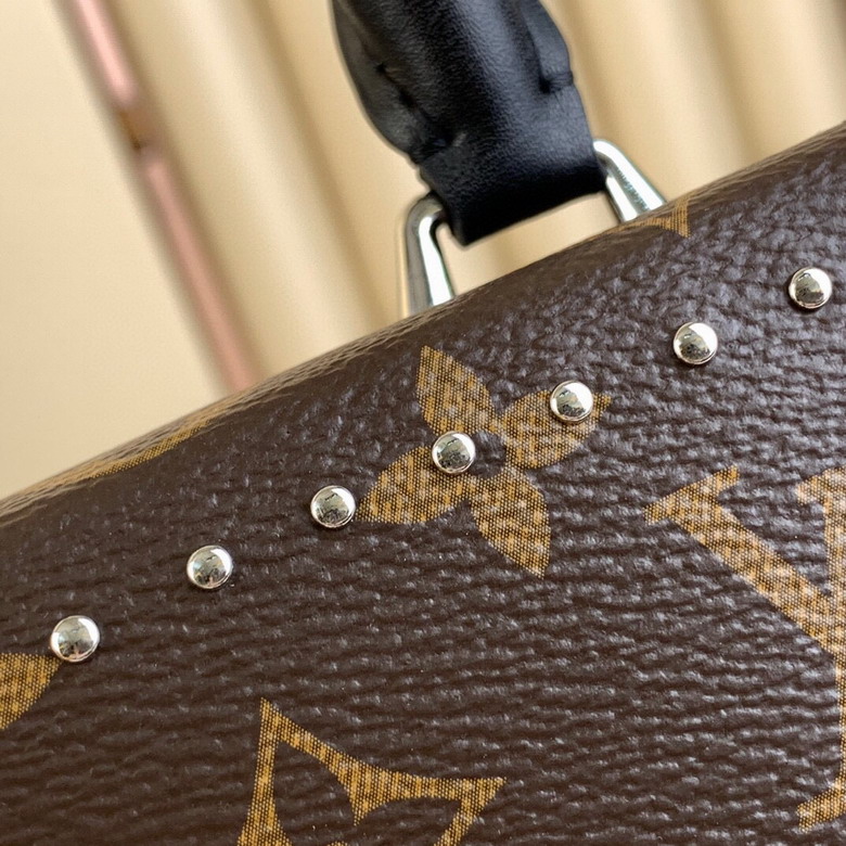 Camera Box M82465 12 5x17 6x6cm gf_7