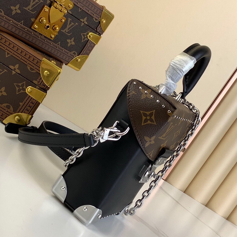 Camera Box M82465 12 5x17 6x6cm gf_2