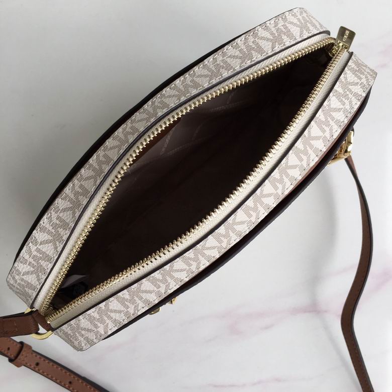 Carmen 2102 25X17X6cm DY 5色 16